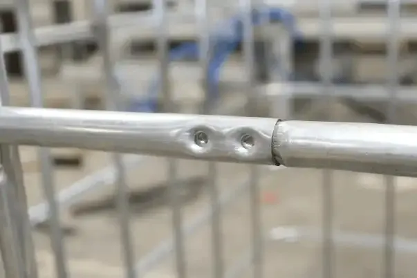 Máy hàn khung bồn IBC 3